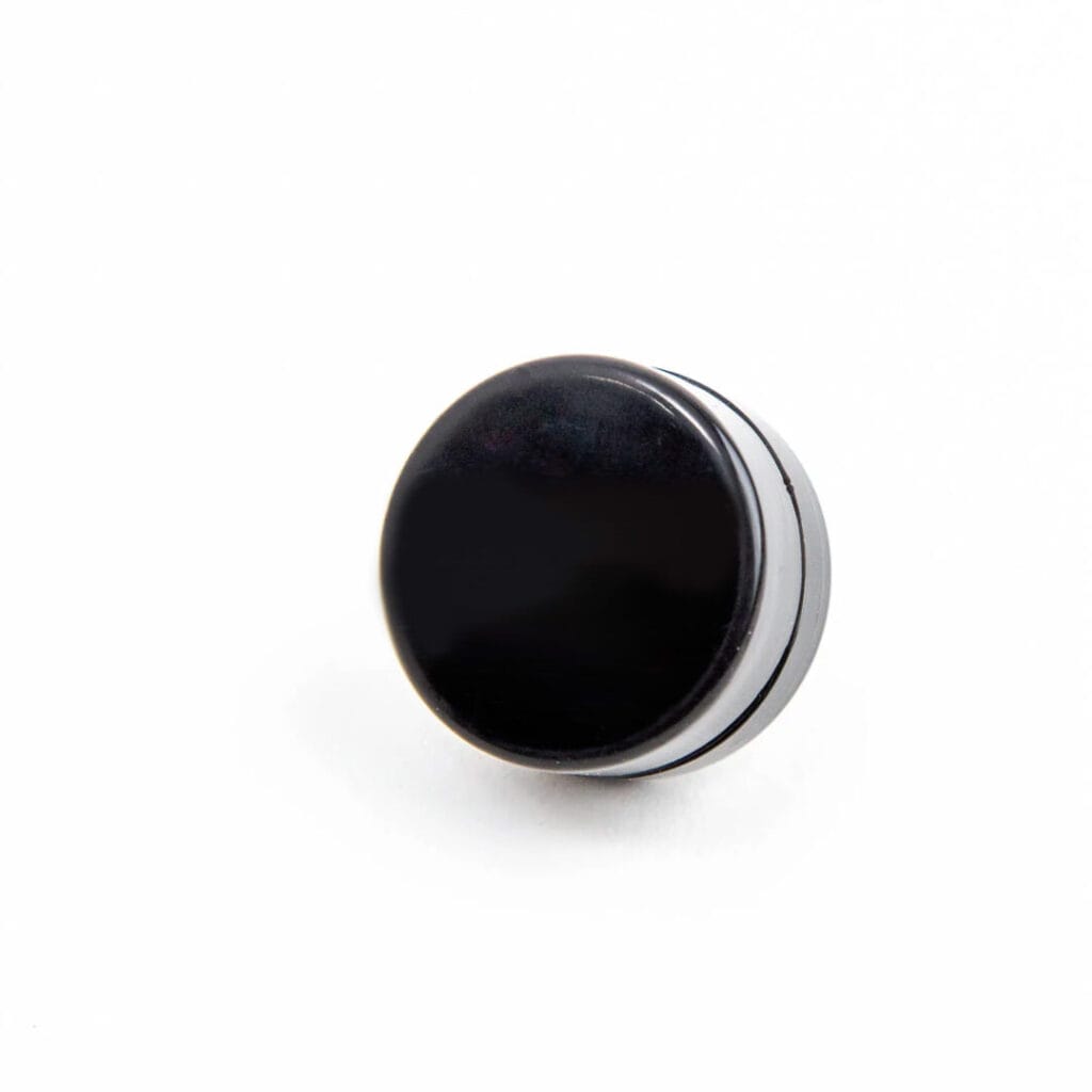 black silicone puck