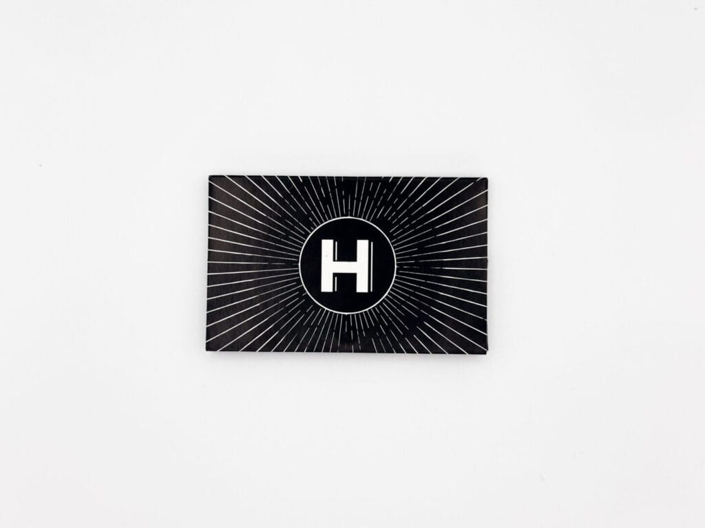 top of custom printed rolling papers with magnetic closure