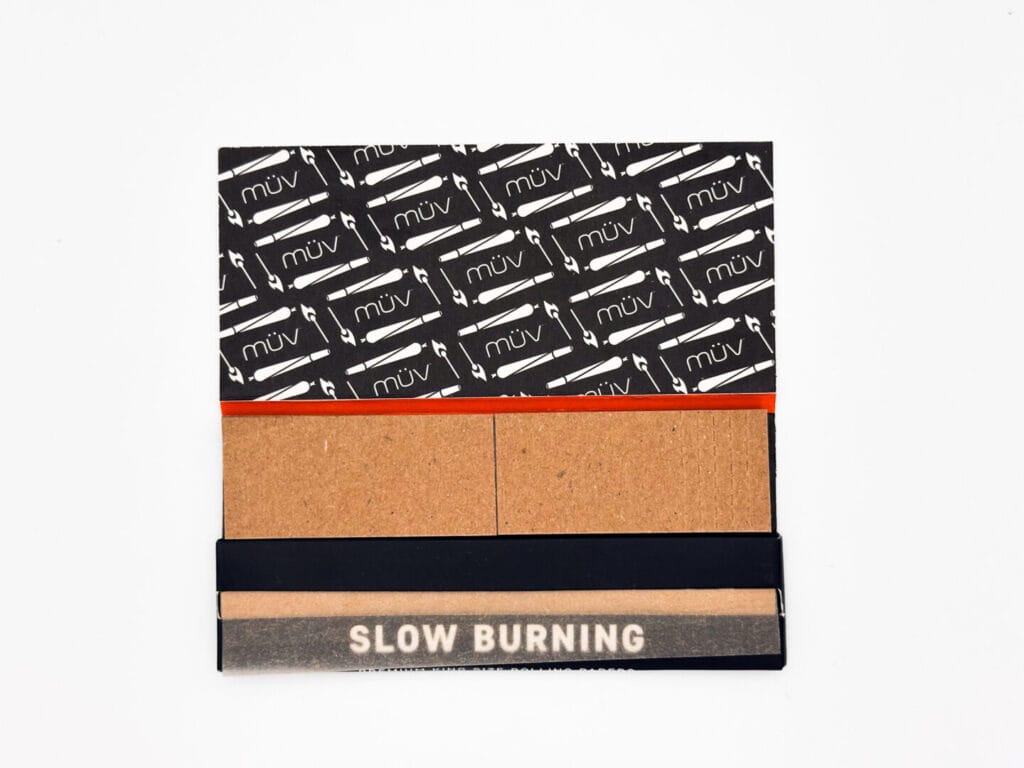 inside of custom pack of rolling papers