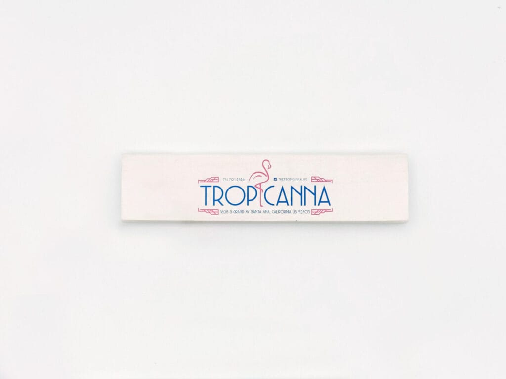 custom printed pack of rolling papers