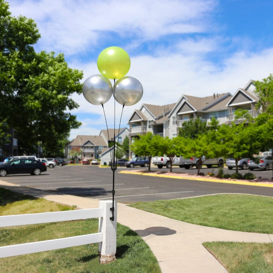 silber and yellow triple balloon bobber cluster